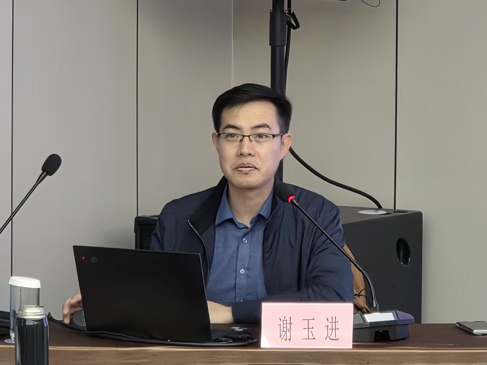 2025-12-12-17-39-50_6017618592313199_6024368430193885184.jpg 2025-12-12-17-39-50_6017618592313199_6024368430193885184.jpg